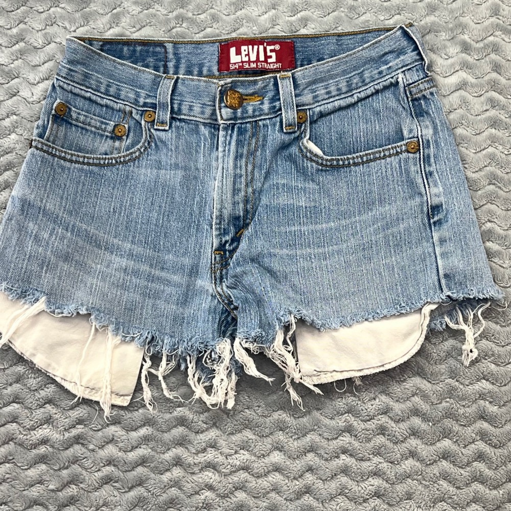 Levi's 514 Slim Straight Denim Jean Shorts Frayed Hem Light Wash‎